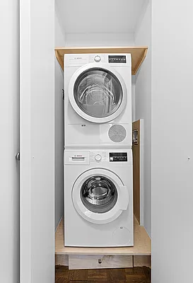 Rented by Mirador Real Estate | media 29