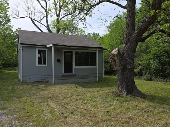 106 S Wilson St, Ladonia, TX 75449