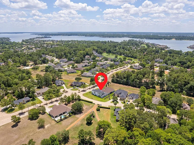 114 Bentwood Dr — Photo 38