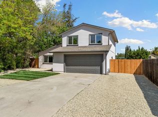5805 Longs Peak Pl, Sacramento, CA 95842