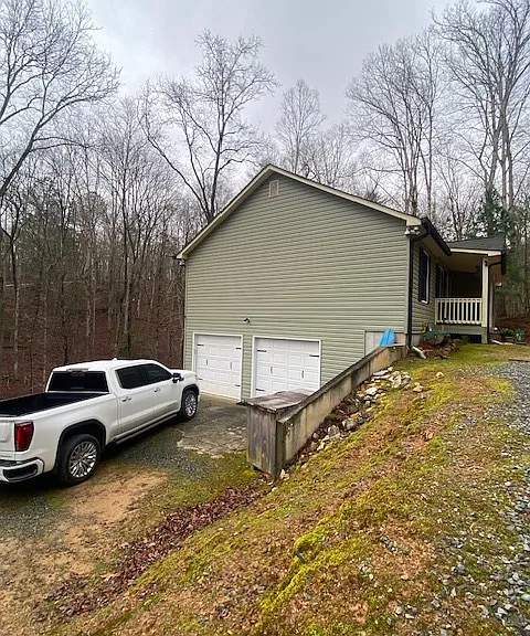 165 Pelican Dr — Photo 3