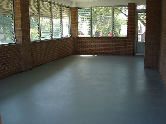 5th image of 5701 Fort Ave