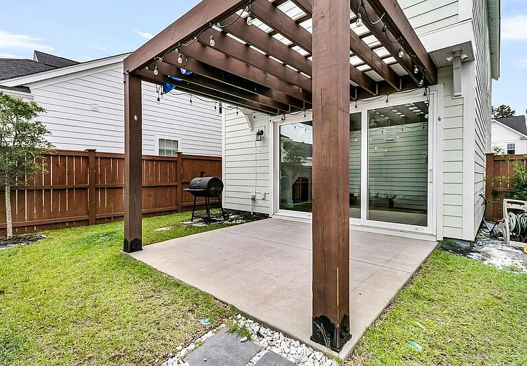 396 Ripple Park Dr — Photo 44