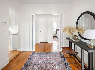 9 Rowell St #1, Boston, MA 02125