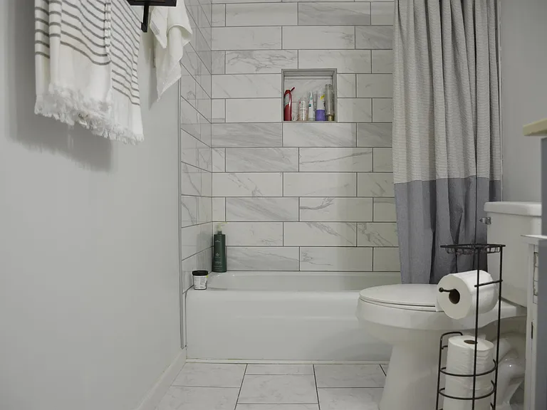 815 Ashlawn Pl — Photo 9