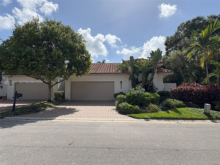 2538 Windsor Way Ct #NA — Photo 1