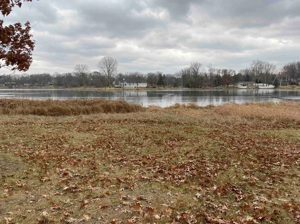Oak Shore Dr, Fall River, WI 53932