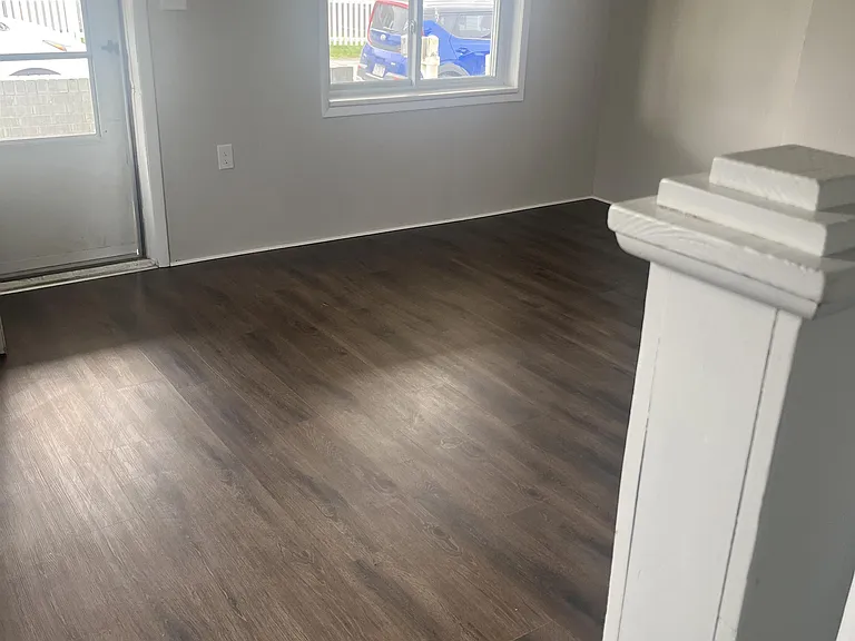 577 Front St #579 — Photo 2