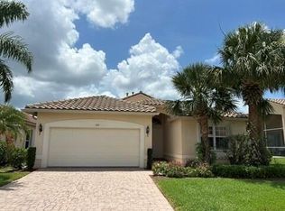 360 NW Shoreline Cir, Port Saint Lucie, FL 34986