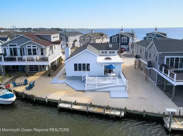 330 W Bayview Drive, Lavallette, NJ 08735