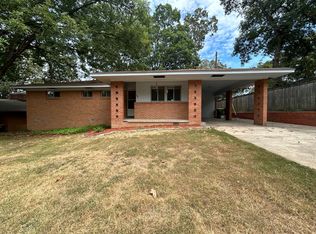 807 Ridgecrest Dr, Little Rock, AR 72205