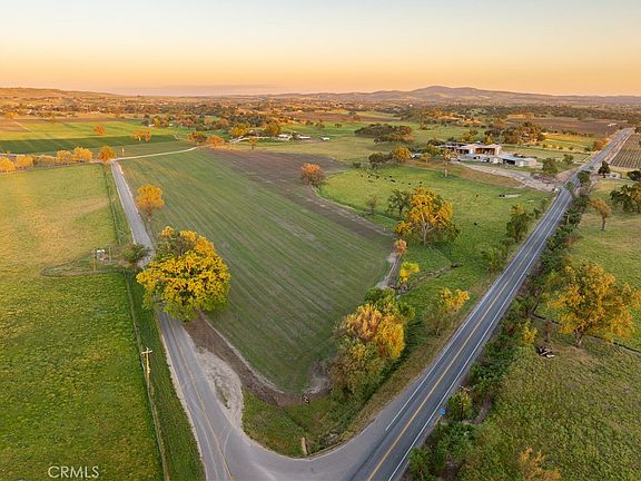 2nd image of 5385 Camp 8 Rd