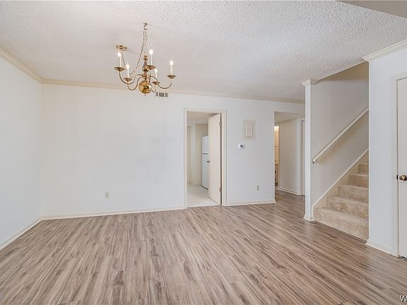 5th image of 6101 Autumnwood Ln