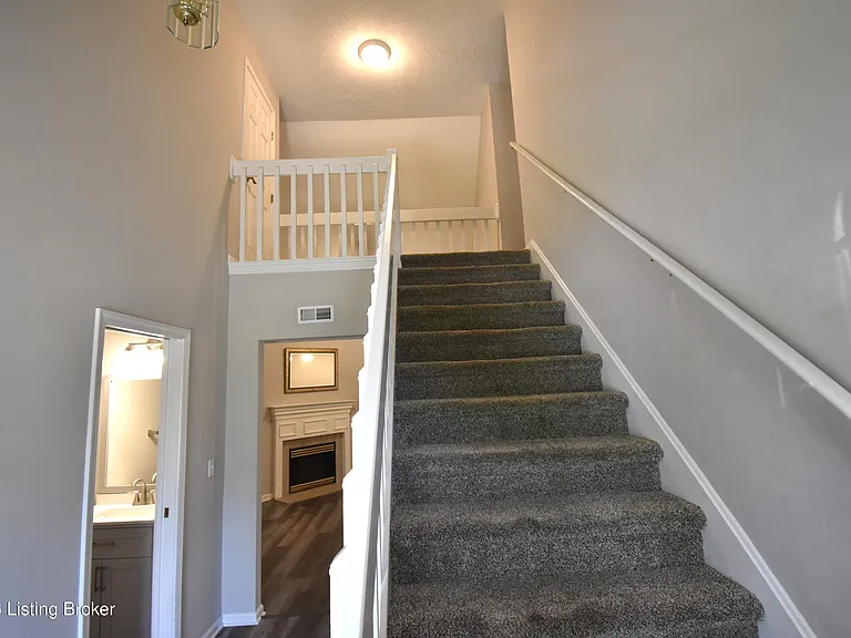 4006 Mimosa View Dr — Photo 15