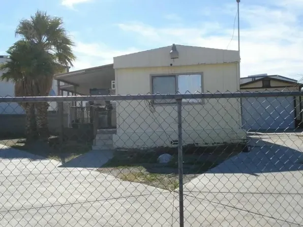 1384 Tuthill Ln, Bullhead City, AZ 86442