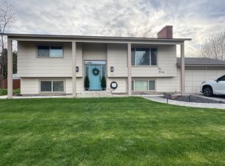 520 S Grant St, Kennewick, WA 99336