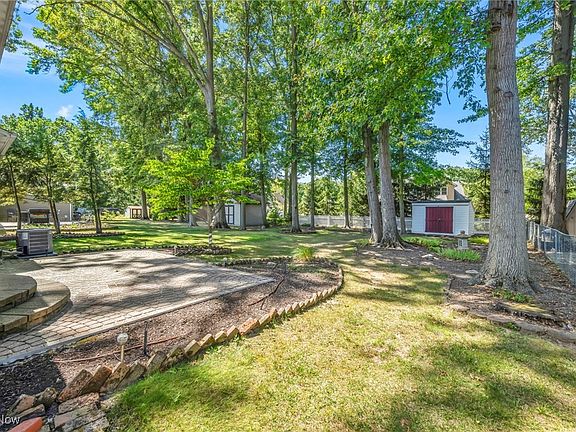 5th image of 708 Oriole Dr