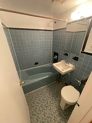 Rented by Best Apartments North Inc | media 5