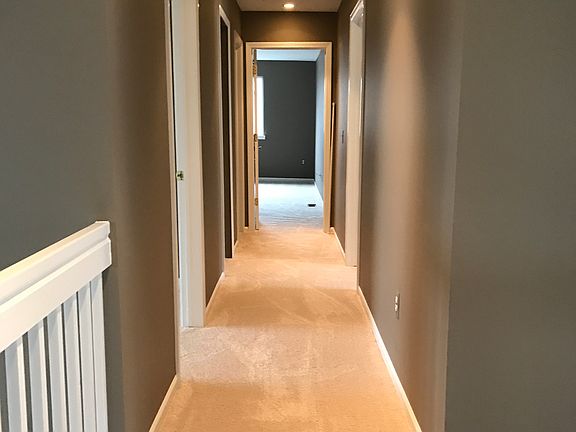 Spacious bedrms, new carpet