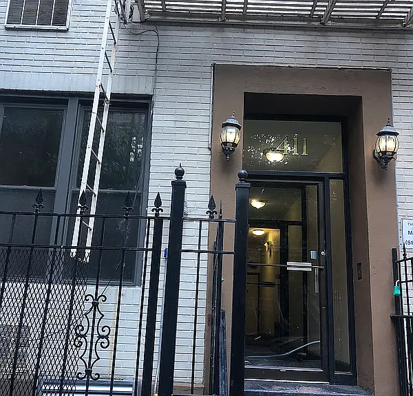 411 E 85th St #4A — Photo 6