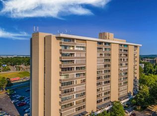 700 E 9th St APT 4J, Little Rock, AR 72202