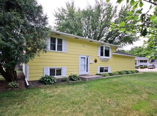 122 5th Ave NW, Hutchinson, MN 55350