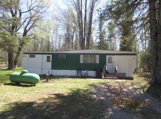 W6873 Barker Rd, Amberg, WI 54102