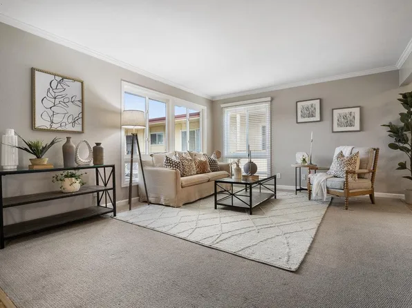 3049 Los Prados St APT 226, San Mateo, CA 94403