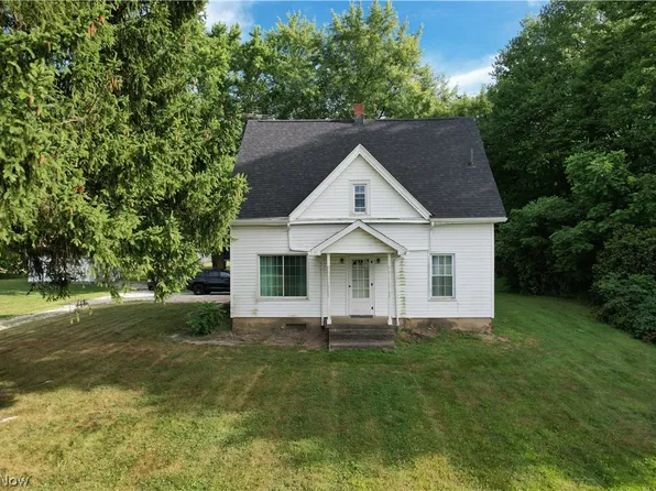 13626 Cenfield St NE, Alliance, OH 44601