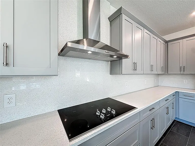 4732 W Wallcraft Ave — Photo 32