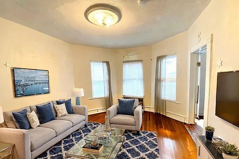 1st image of 34 Darling St #2F