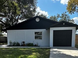 4823 Wildflower Dr, Lakeland, FL 33811