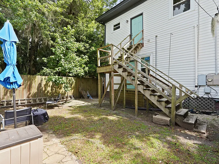 902 E Bolton St #A — Photo 65
