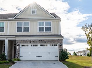 356 Salt Lake Ln, Hoschton, GA 30548