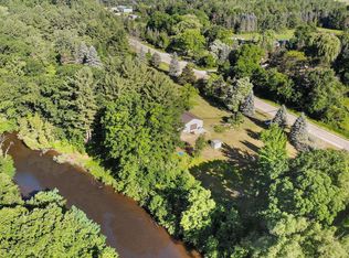 9206 E River Rd, Mount Pleasant, MI 48858