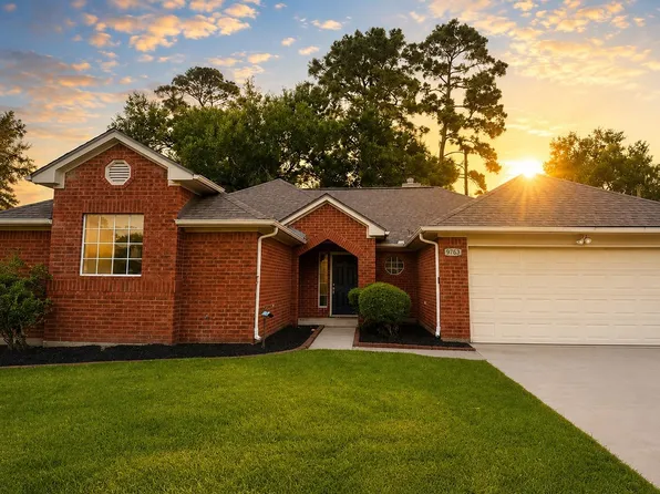 9763 El Chaco St, Baytown, TX 77521