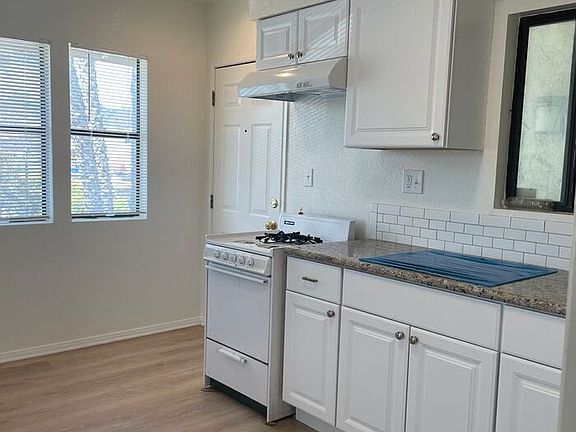 5th image of 411 Anacapa St #7