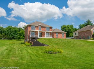 2811 Foxdale Dr, Jefferson City, MO 65109