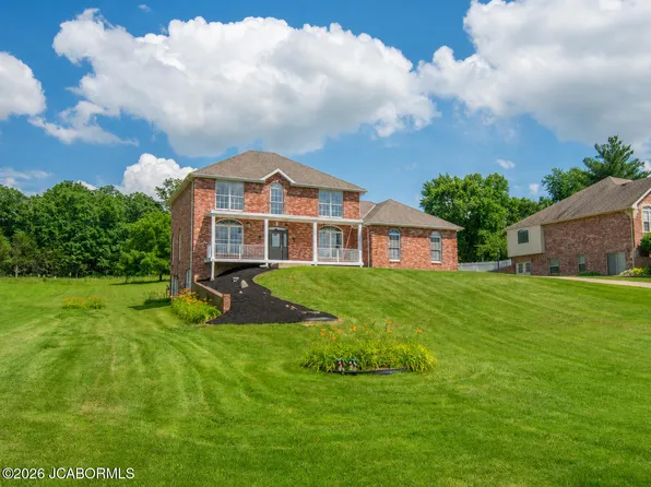 2811 Foxdale Dr, Jefferson City, MO 65109
