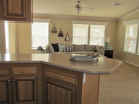 3rd image of 19287 Potomac Cir