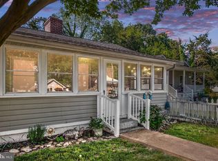 132 3rd St, Colonial Beach, VA 22443