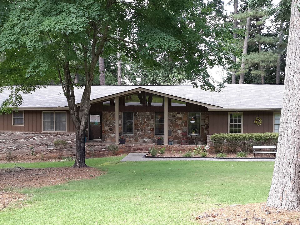 1st image of 2012 Lake Lucerne Dr