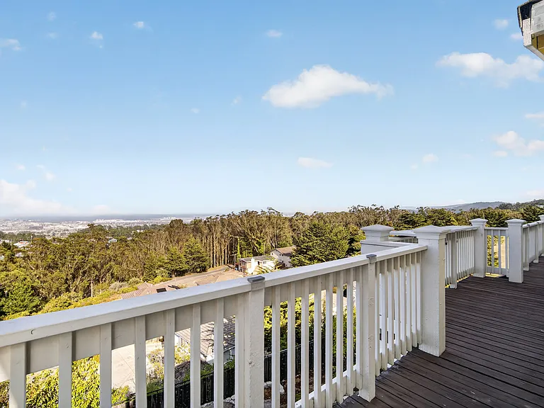 208 Goodwin Dr — Photo 27