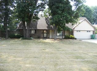 1436 Buena Vista Cir, Springdale, AR 72762