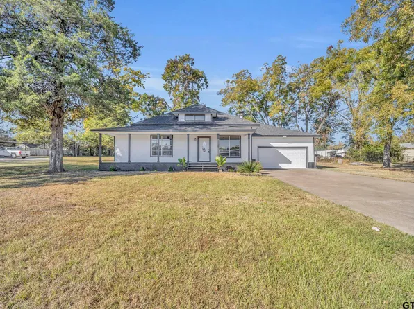 180 S Stonewall St, Tatum, TX 75691