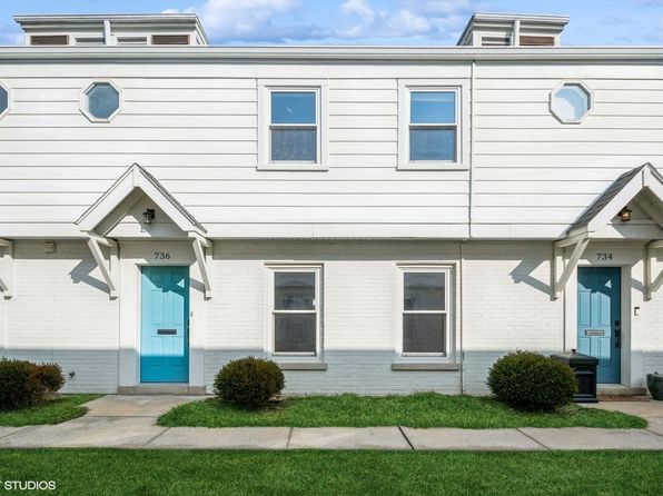 700 Green Bay Rd #738