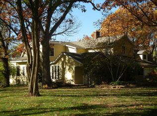 39850 N Dilleys Rd, Wadsworth, IL 60083