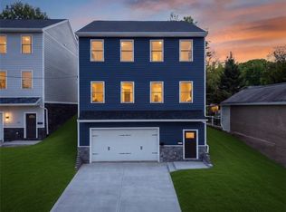 225 Wilbert St, Mount Washington, PA 15211