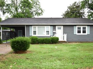 2315 Gartside St, Murphysboro, IL 62966