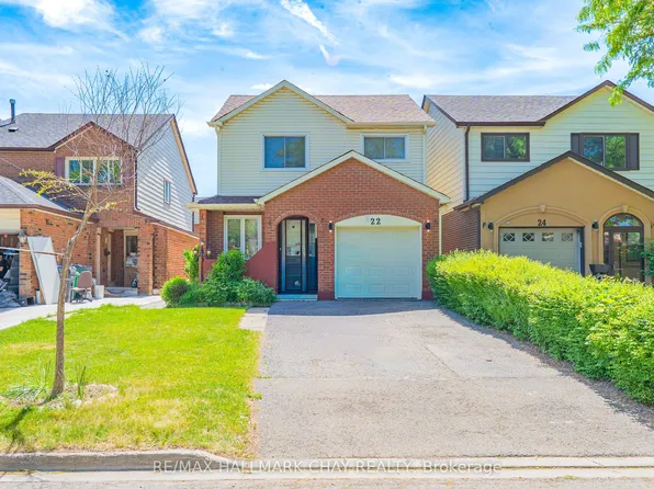 22 Rowe Ct, Brampton, ON L6X 2S2
